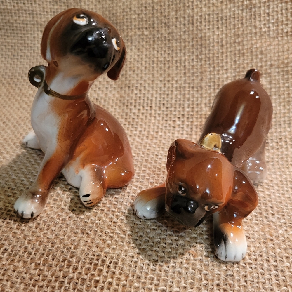 Vintage Set of 2 Adorable Porcelain Hand Painted Mini Puppy Dog Figurines